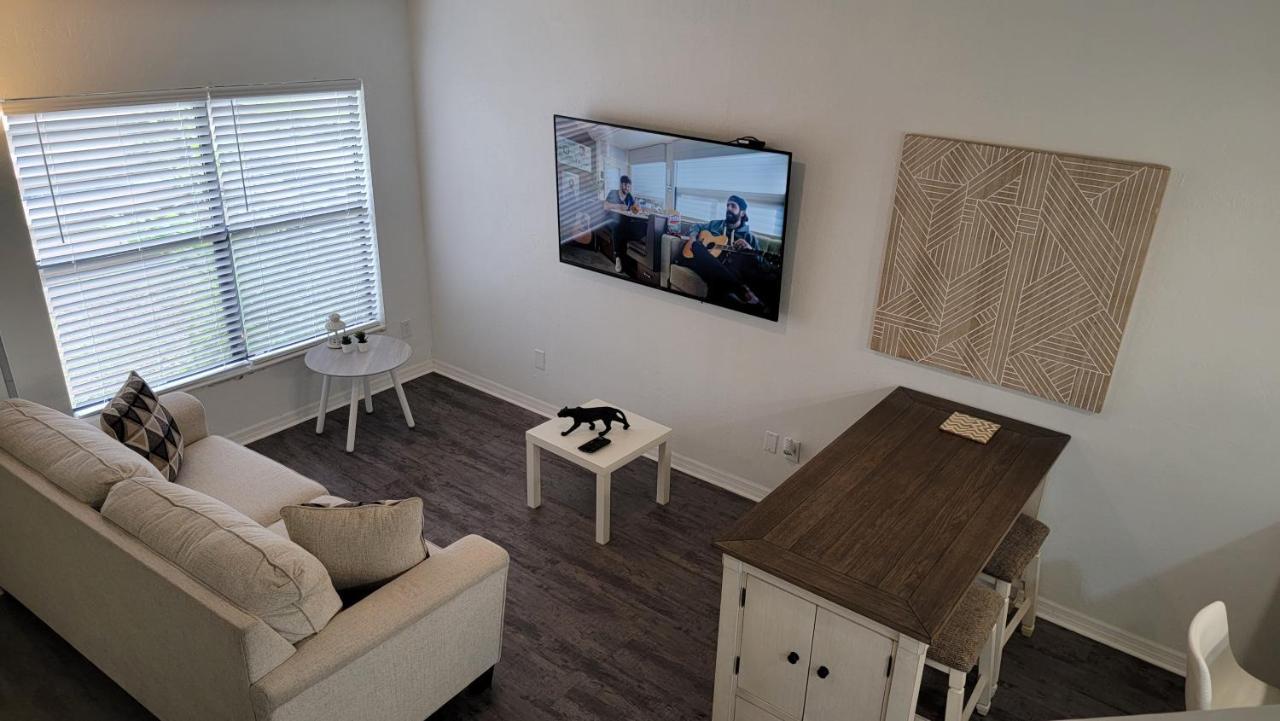Discover Luxury Condo Steps Away From Celebration Pointe And I-75! Gainesville Dış mekan fotoğraf